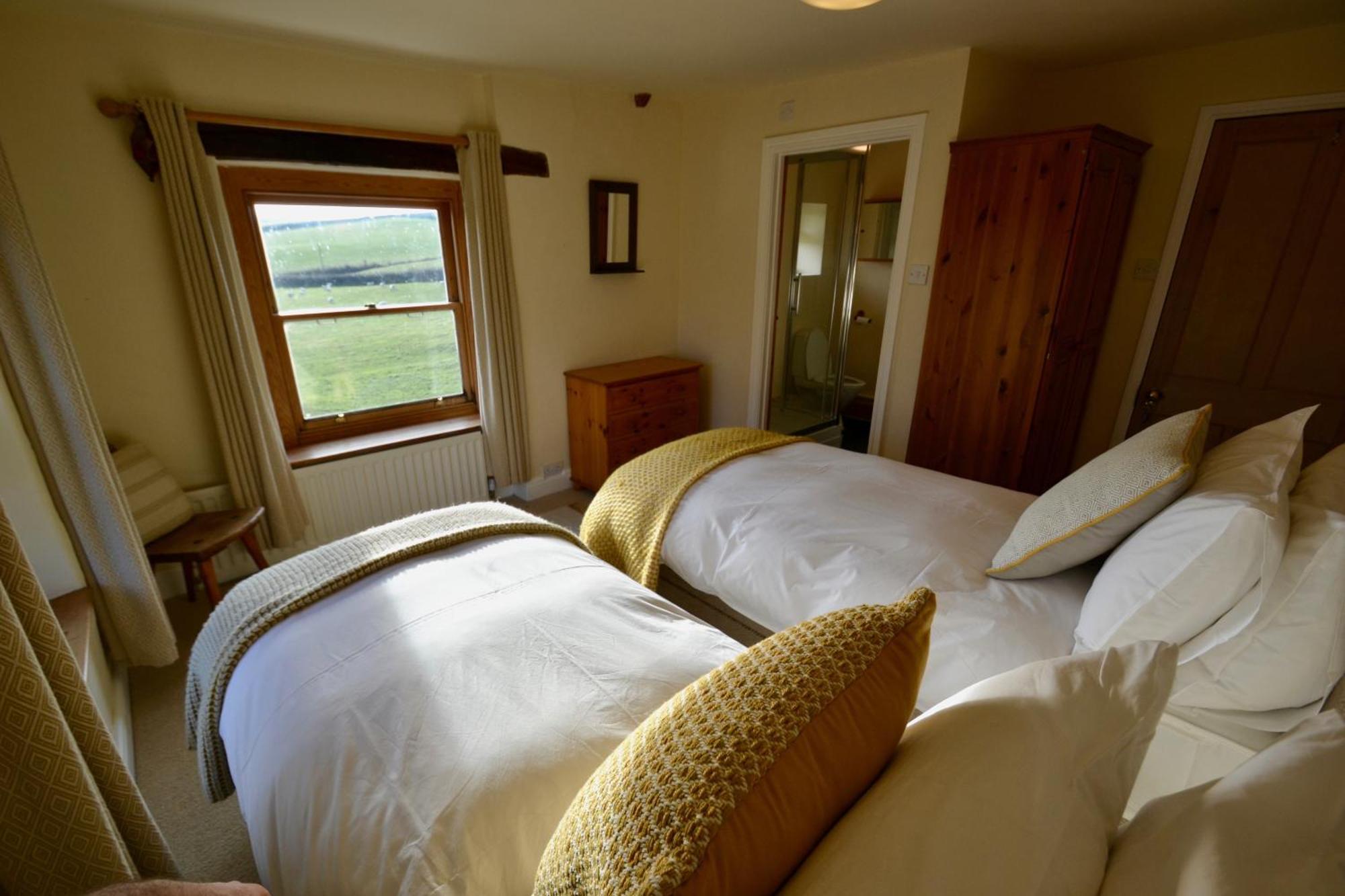 Holwell Holistic Retreat Bed & Breakfast Barnstaple Room photo